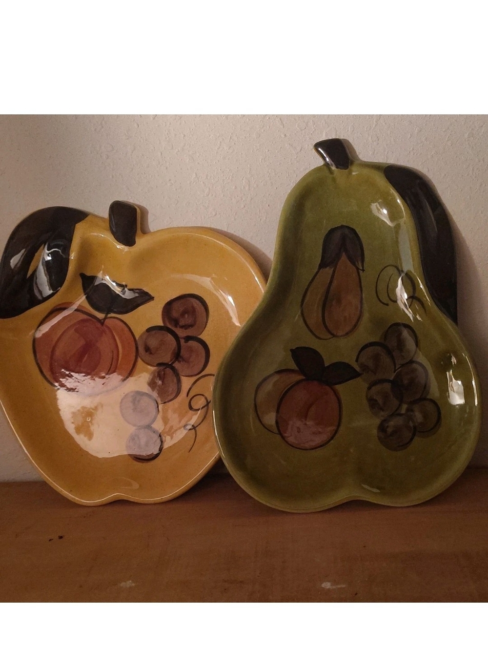 Hand-Painted Fruit Ceramic Wall Plates - Yellow Apple & Green Pear